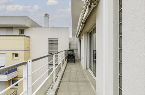 Photo 21 - Appartement de 1 chambre à Fréjus avec terrasse et vues à la mer