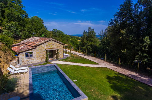 Foto 6 - Casa de 1 habitación en Passignano sul Trasimeno con piscina privada y vistas a la montaña