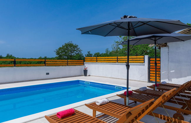 Casa de 4 quartos em Žminj com piscina privada e jardim - Foto 17