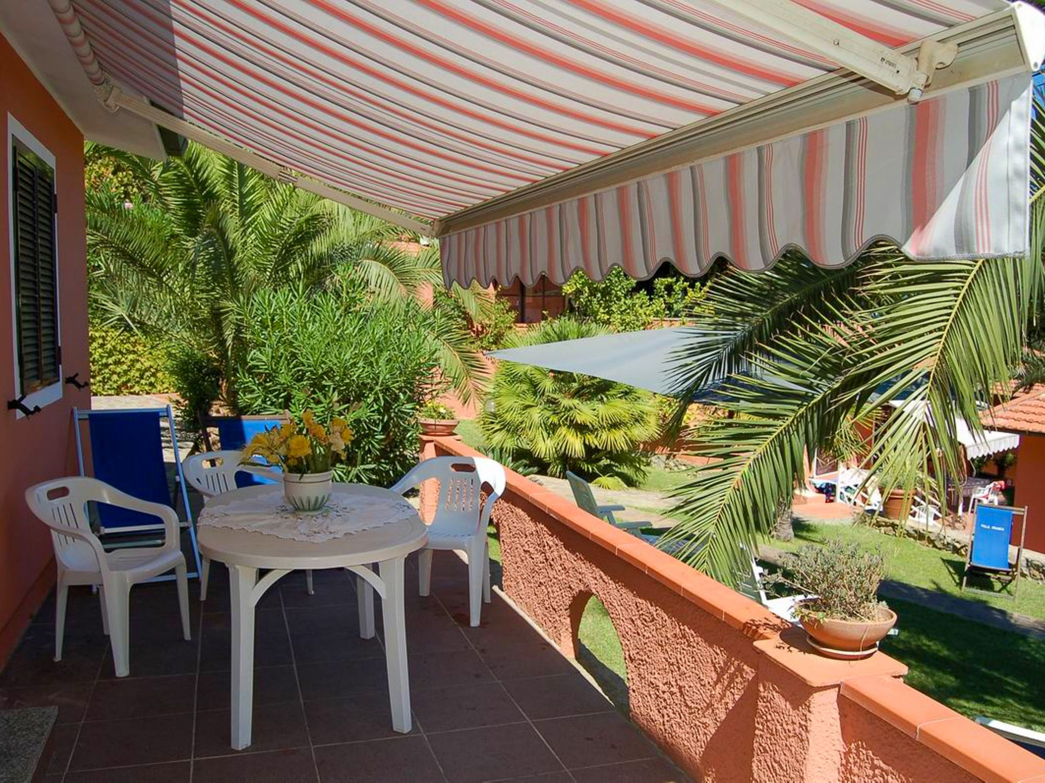 Photo 5 - 2 bedroom Apartment in Capoliveri with garden and terrace