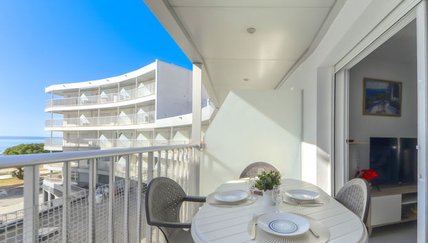 2 bedroom Apartment in Roses with terrace - Photo 5
