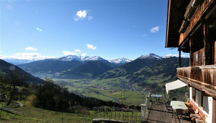 Photo 1 - Appartement de 2 chambres à Hart im Zillertal avec vues sur la montagne