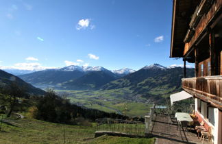 Photo 1 - Appartement de 2 chambres à Hart im Zillertal avec vues sur la montagne