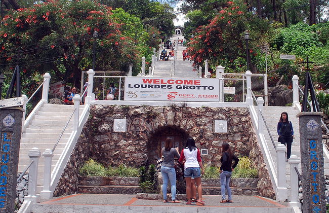 Marian devotees private tour - Photo 2