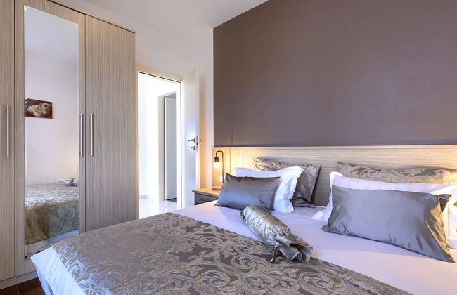 Apartamento de 3 quartos em Umag com piscina privada e jardim - Foto 15