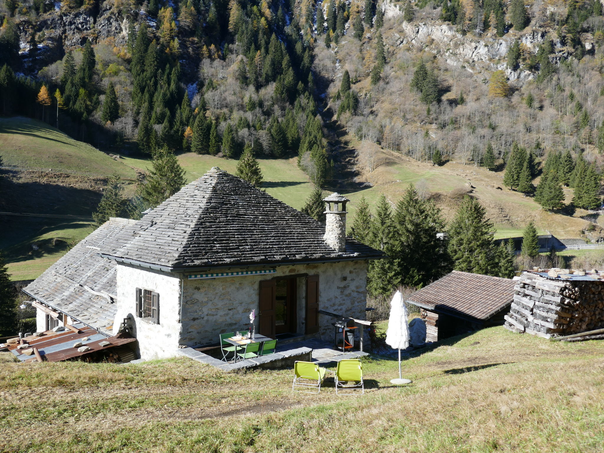 Photo 13 - Maison de 1 chambre à Blenio avec jardin et vues sur la montagne