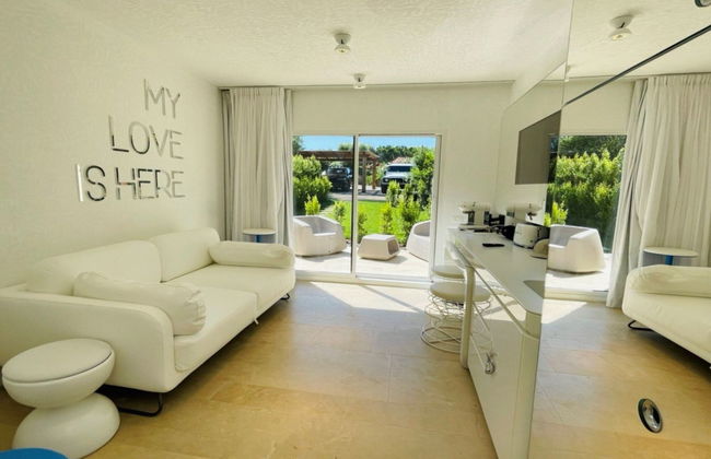 Haus mit 1 Schlafzimmer in San Teodoro mit schwimmbad und garten - Foto 1