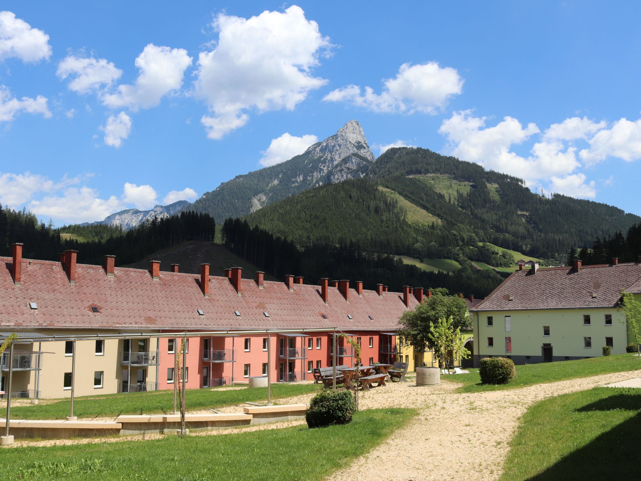 Foto 15 - Casa de 8 quartos em Eisenerz com jardim e vista para a montanha