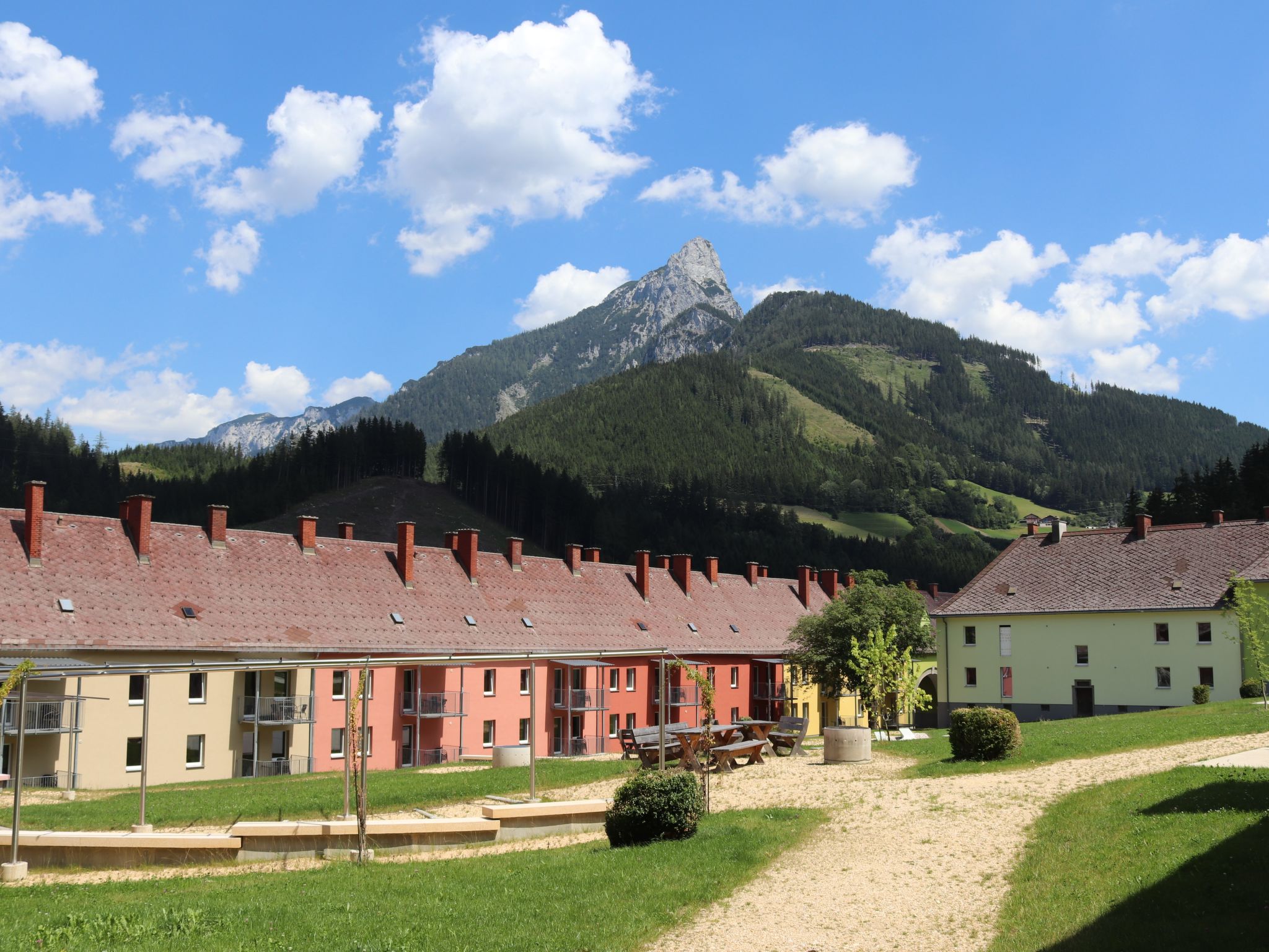 Foto 9 - Appartamento con 2 camere da letto a Eisenerz con giardino e vista sulle montagne