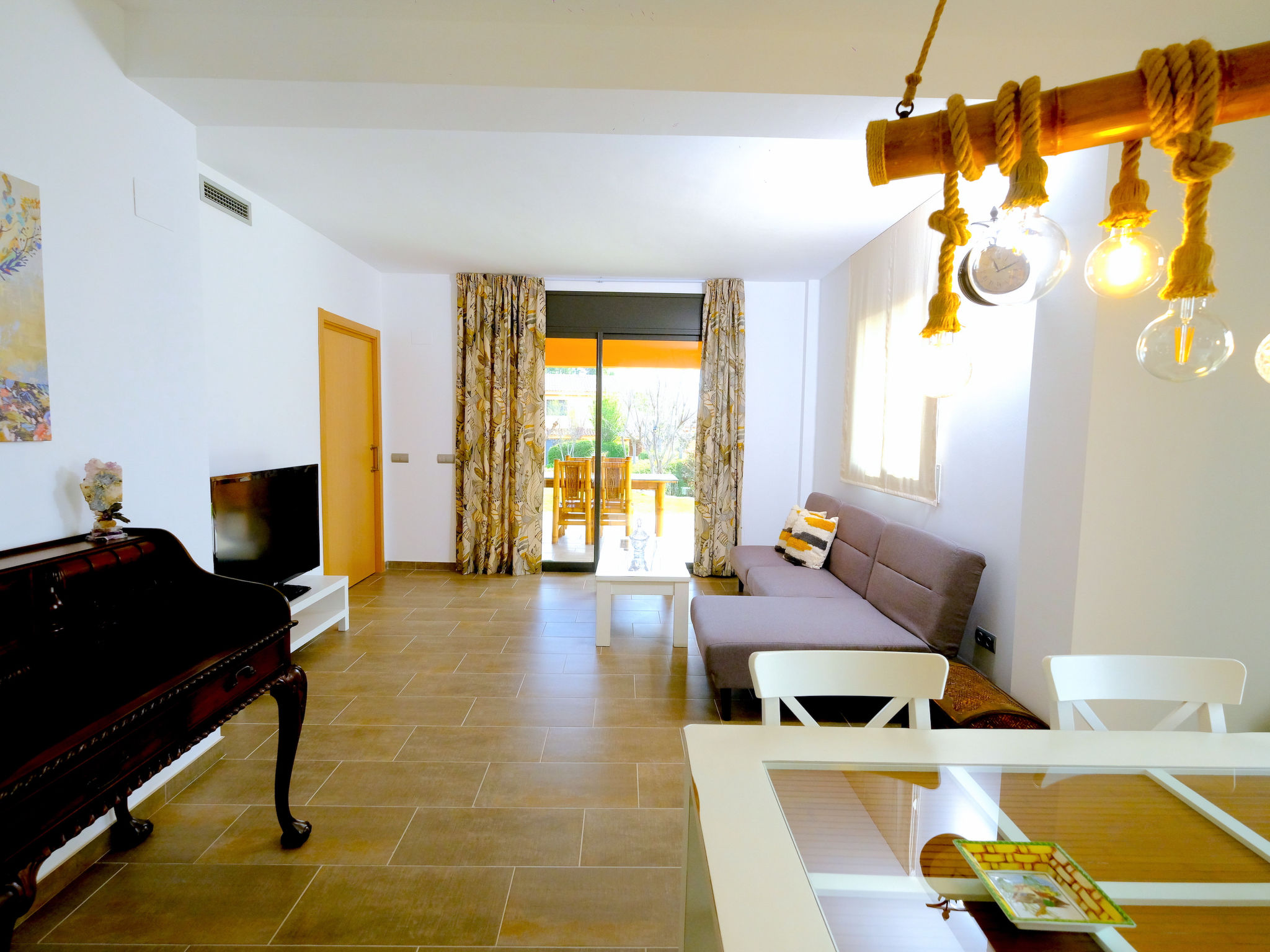 Photo 7 - 2 bedroom Apartment in Mont-roig del Camp with swimming pool and garden