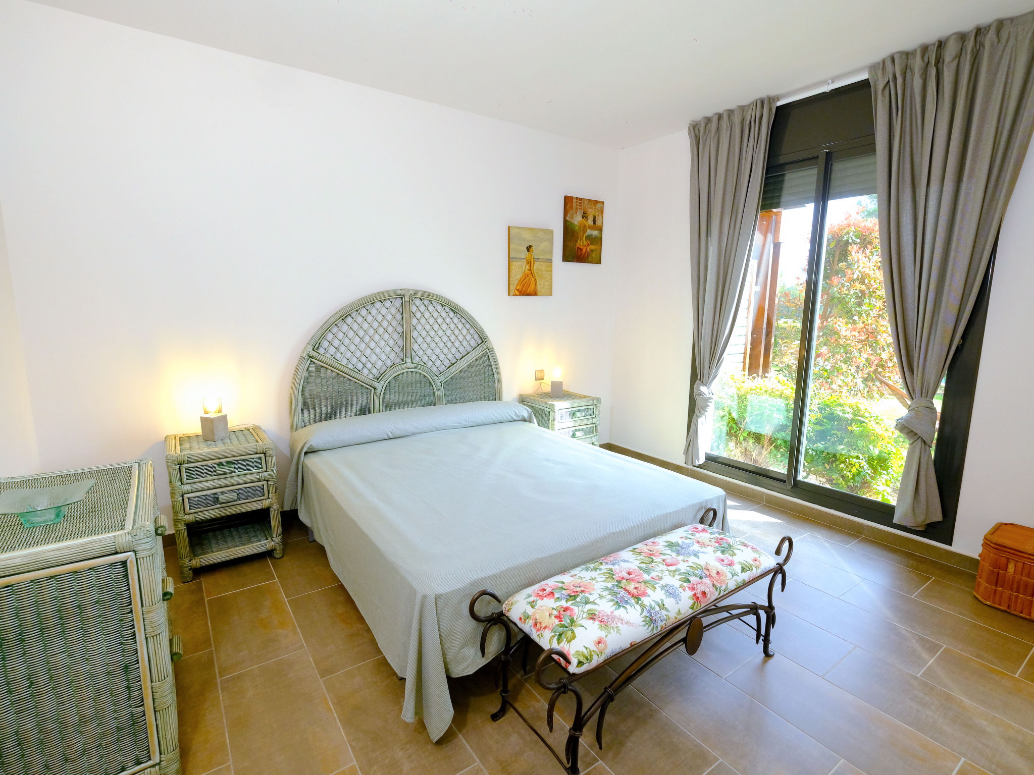 Foto 13 - Apartment mit 2 Schlafzimmern in Mont-roig del Camp mit schwimmbad und blick aufs meer