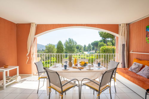 Photo 4 - Appartement de 2 chambres à Saint-Raphaël avec piscine et jardin