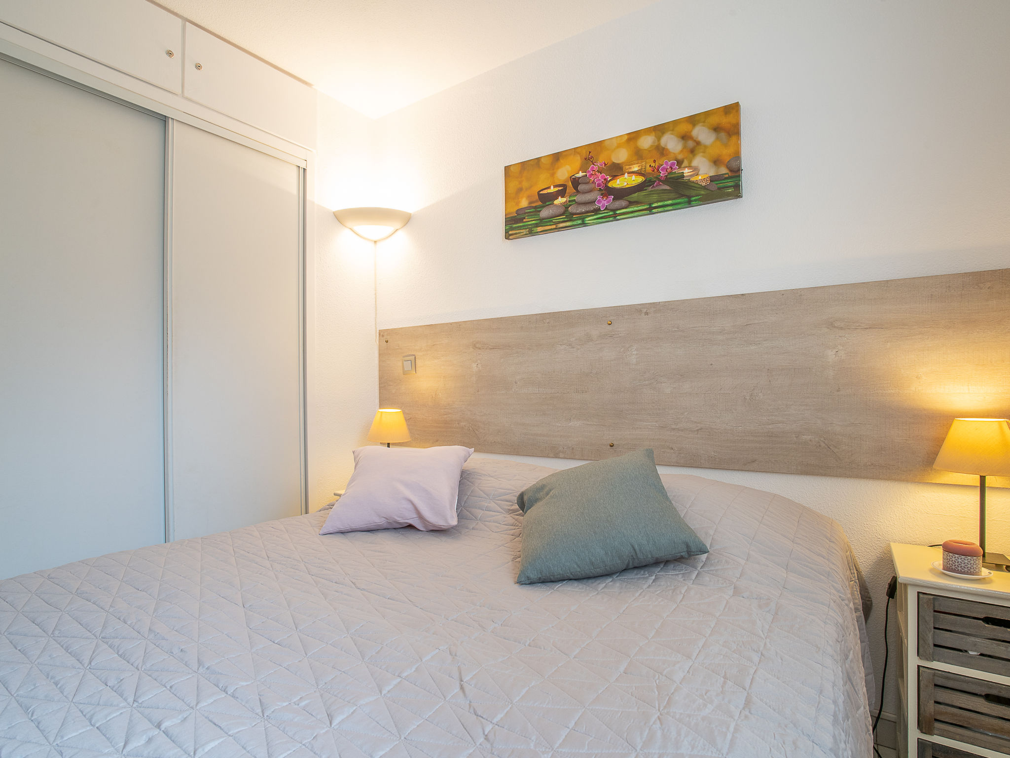 Foto 14 - Appartamento con 2 camere da letto a Saint-Raphaël con piscina e vista mare