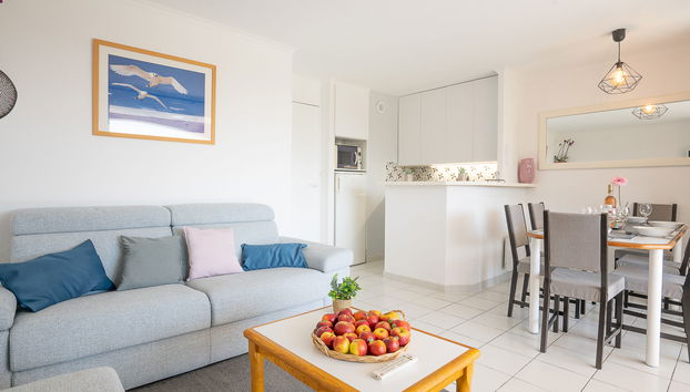 Apartment mit 2 Schlafzimmern in Saint-Raphaël mit schwimmbad und garten - Foto 5