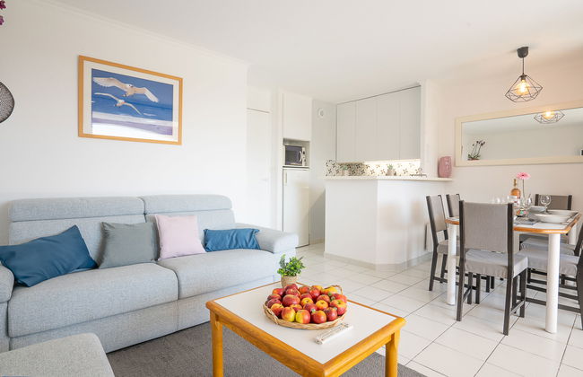 Apartment mit 2 Schlafzimmern in Saint-Raphaël mit schwimmbad und garten - Foto 5
