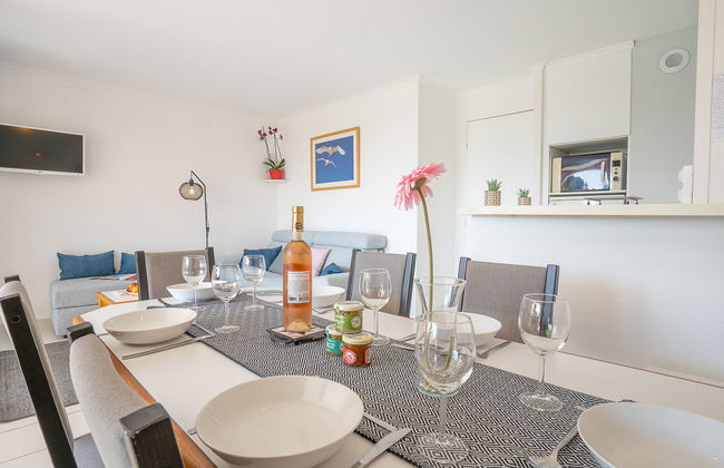 Apartment mit 2 Schlafzimmern in Saint-Raphaël mit schwimmbad und garten - Foto 8
