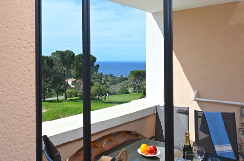 Photo 7 - Appartement de 1 chambre à Saint-Raphaël avec piscine et vues à la mer