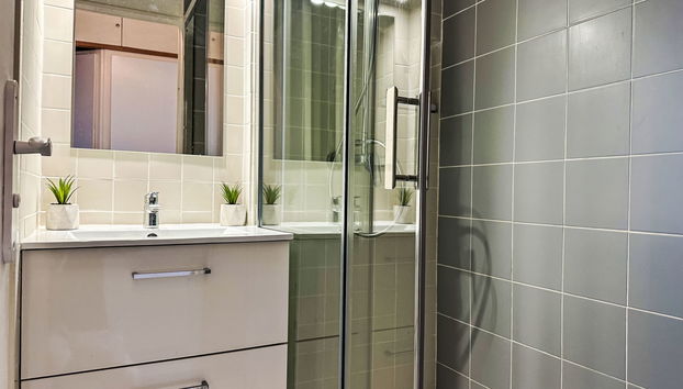 Apartment mit 1 Schlafzimmer in Saint-Raphaël mit schwimmbad und garten - Foto 5