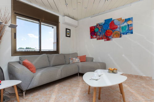 Photo 9 - 3 bedroom Apartment in Mont-roig del Camp with terrace