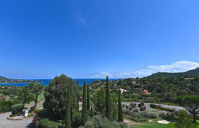 Apartamento de 1 quarto em Saint-Raphaël com piscina e jardim - Foto 7