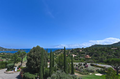 Foto 12 - Appartamento con 1 camera da letto a Saint-Raphaël con piscina e giardino