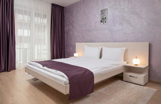 Foto 3 - Brasov Holiday Apartments-PURPLE