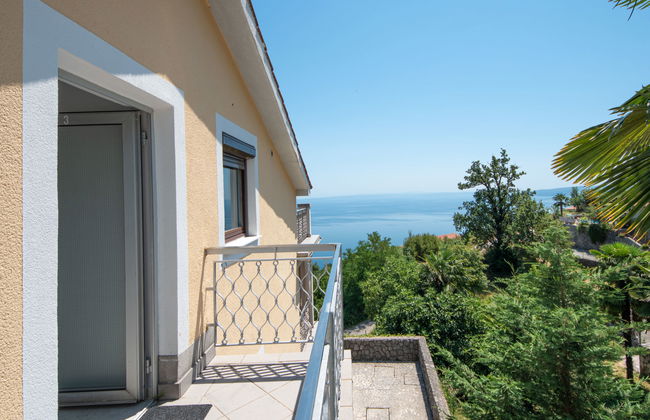 Casa de 10 quartos em Lovran com piscina privada e jardim - Foto 32