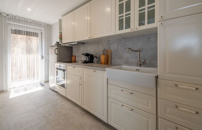 Apartamento de 3 quartos em Lovran com piscina e jardim - Foto 12