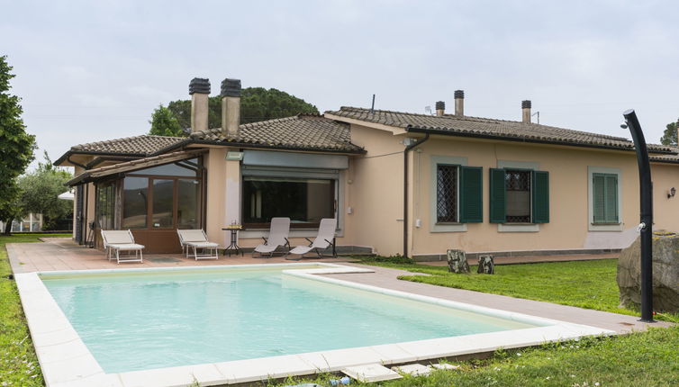 Photo 1 - 4 bedroom House in Sutri with private pool and garden