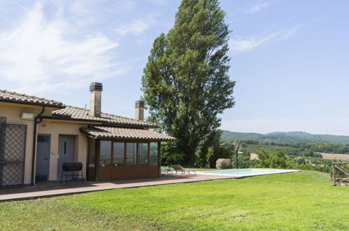 Foto 3 - Casa con 4 camere da letto a Sutri con piscina privata e giardino