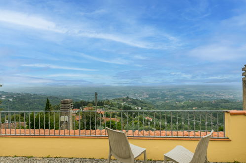 Photo 3 - 1 bedroom Apartment in Lamporecchio with swimming pool and terrace