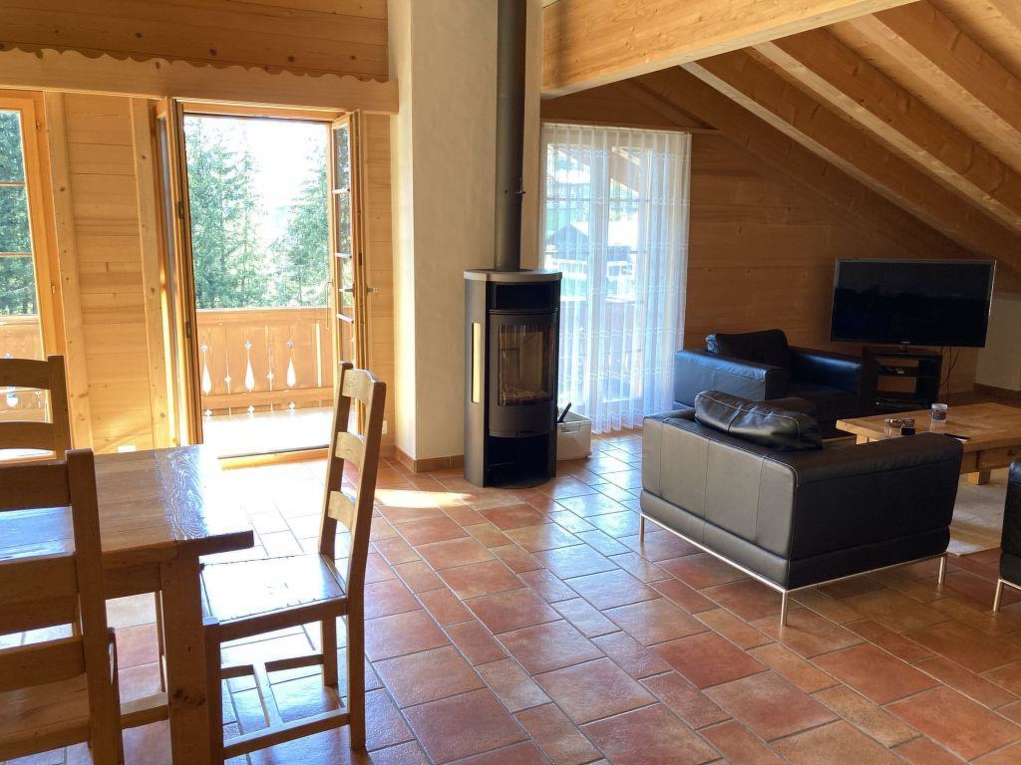 Photo 8 - 4 bedroom Apartment in Saanen