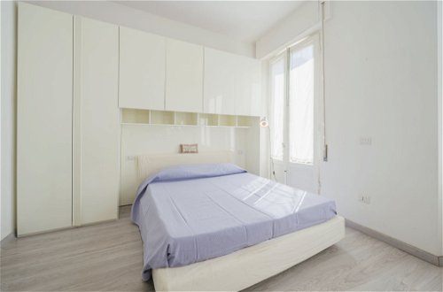 Foto 18 - Casa con 2 camere da letto a Viareggio con giardino e vista mare