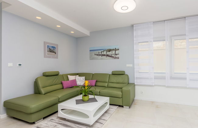 Casa de 4 quartos em Malinska-Dubašnica com piscina privada e jardim - Foto 7