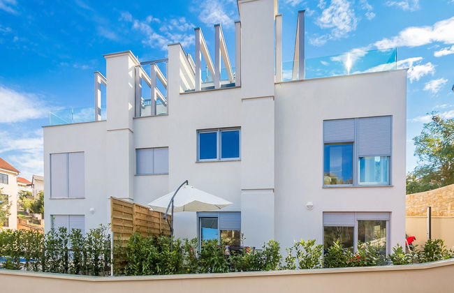Casa de 4 quartos em Malinska-Dubašnica com piscina privada e jardim - Foto 40
