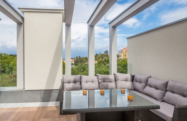 Casa de 4 quartos em Malinska-Dubašnica com piscina privada e jardim - Foto 2
