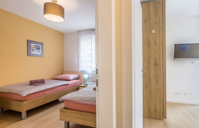 Casa de 4 quartos em Malinska-Dubašnica com piscina privada e jardim - Foto 37