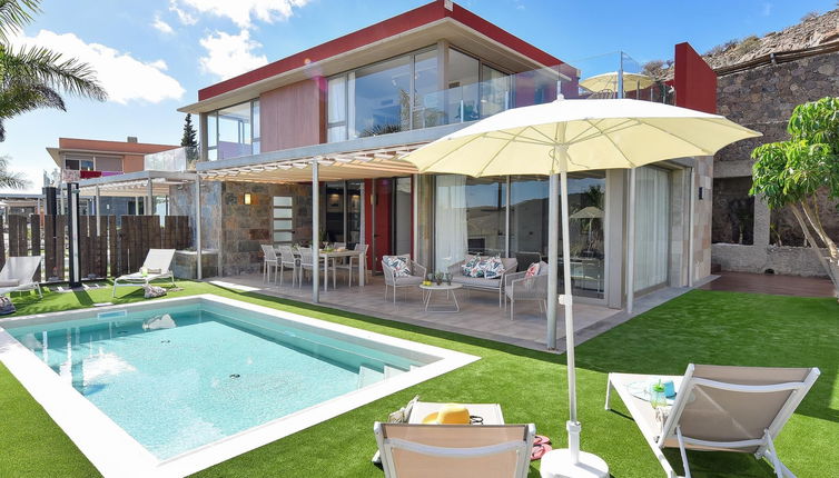 Photo 1 - Maison de 2 chambres à San Bartolomé de Tirajana avec piscine privée et vues à la mer