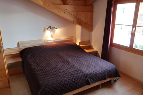 Foto 4 - Appartamento con 2 camere da letto a Surses con vista sulle montagne