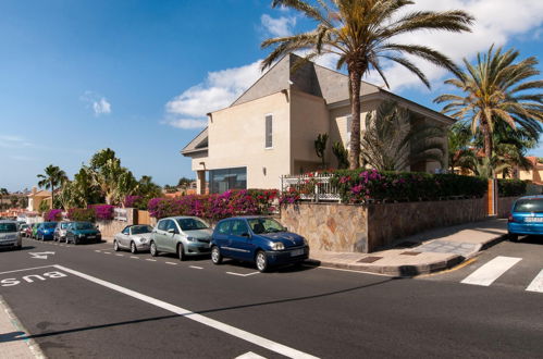 Photo 37 - Maison de 6 chambres à San Bartolomé de Tirajana avec piscine privée et jardin