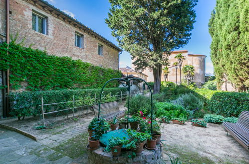 Foto 36 - Appartamento con 2 camere da letto a Crespina Lorenzana con piscina e giardino