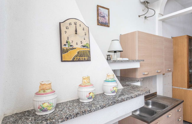 Casa de 3 quartos em Taviano com jardim - Foto 13