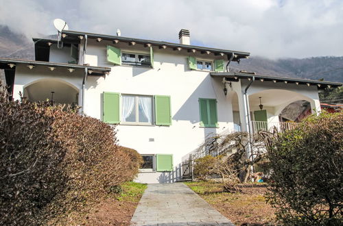 Photo 28 - 2 bedroom Apartment in Mergozzo with garden and terrace