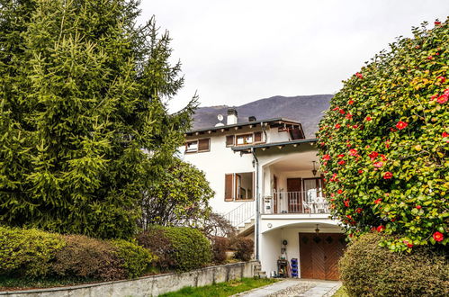 Photo 3 - Appartement de 2 chambres à Mergozzo avec jardin et vues sur la montagne