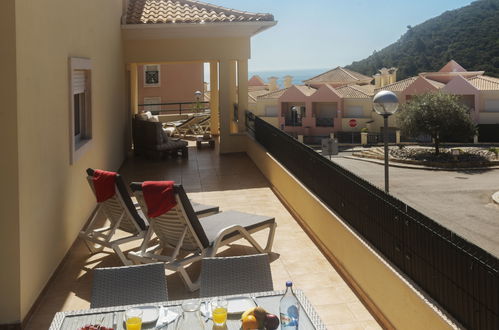 Foto 1 - Haus mit 4 Schlafzimmern in Sesimbra mit terrasse