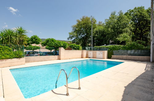 Photo 16 - Appartement de 1 chambre à Sainte-Maxime avec piscine et vues à la mer