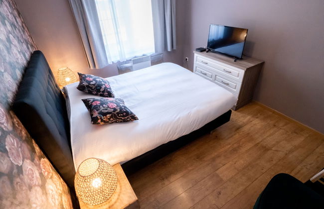 Philemon with parking - Foto 28