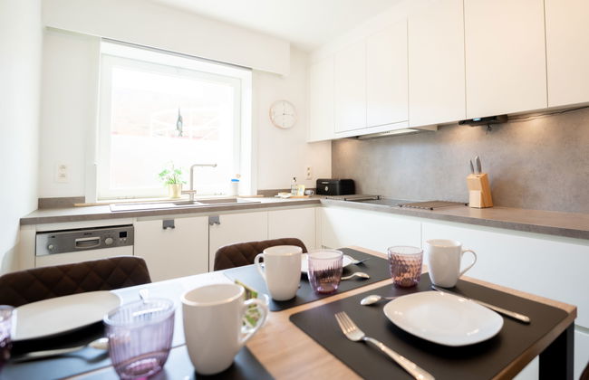 Philemon with parking - Foto 23