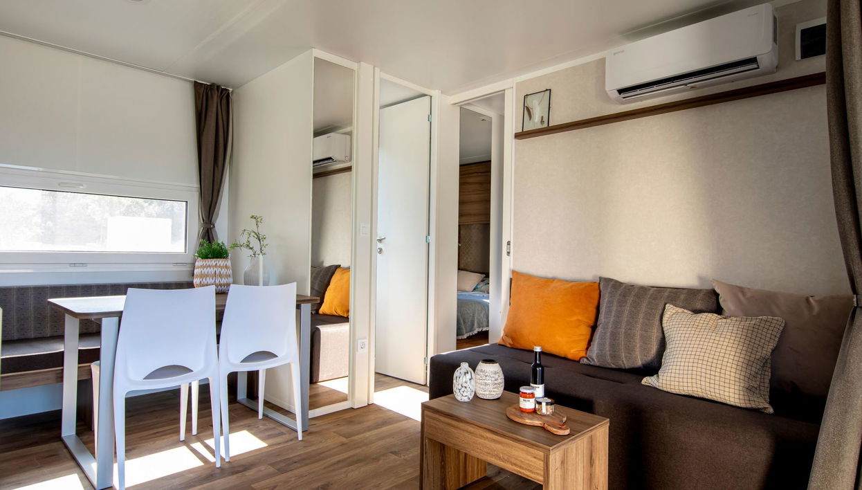 Casa de 4 quartos em Arnhem com piscina e jardim - Foto 1