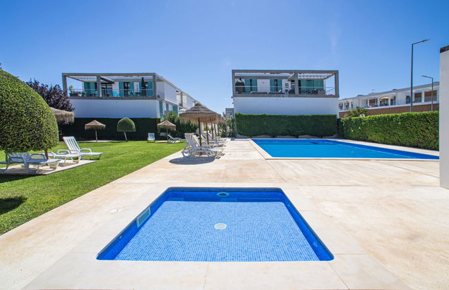 Apartamento de 3 quartos em Tavira com piscina e jardim - Foto 21